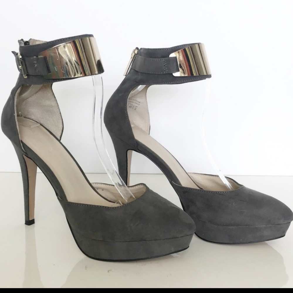 Aldo Ankle Heels with Zipper on Back